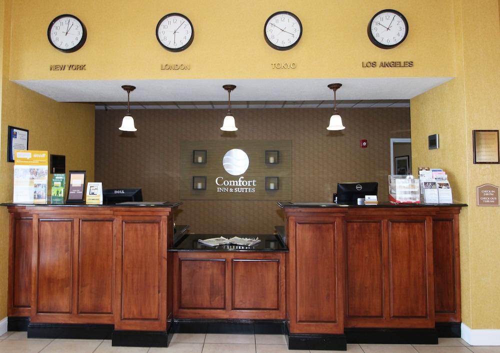 Comfort Inn & Suites Franklin East Экстерьер фото