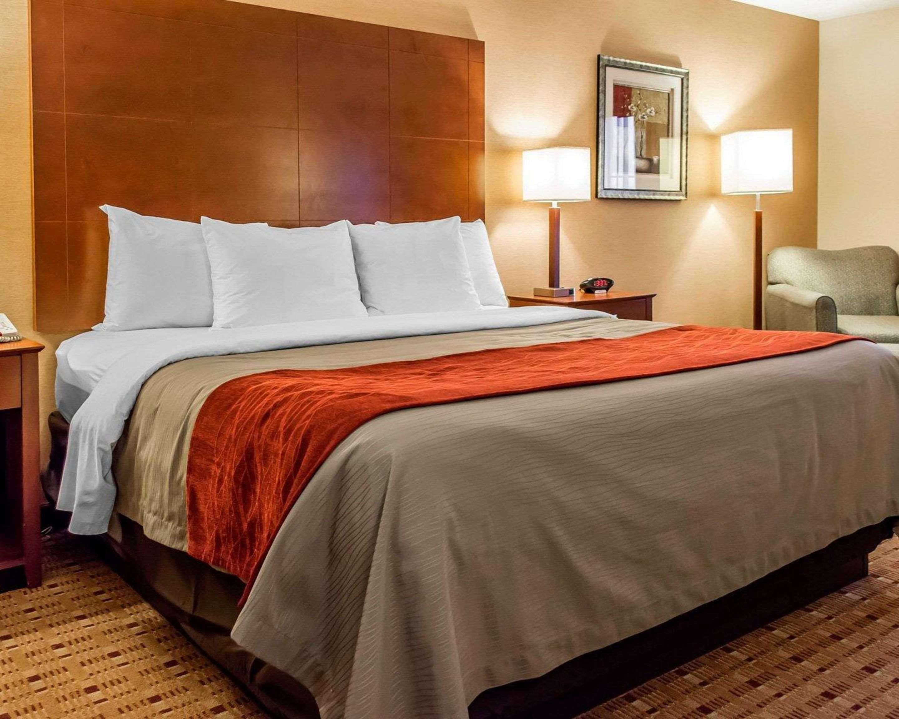 Comfort Inn & Suites Franklin East Экстерьер фото
