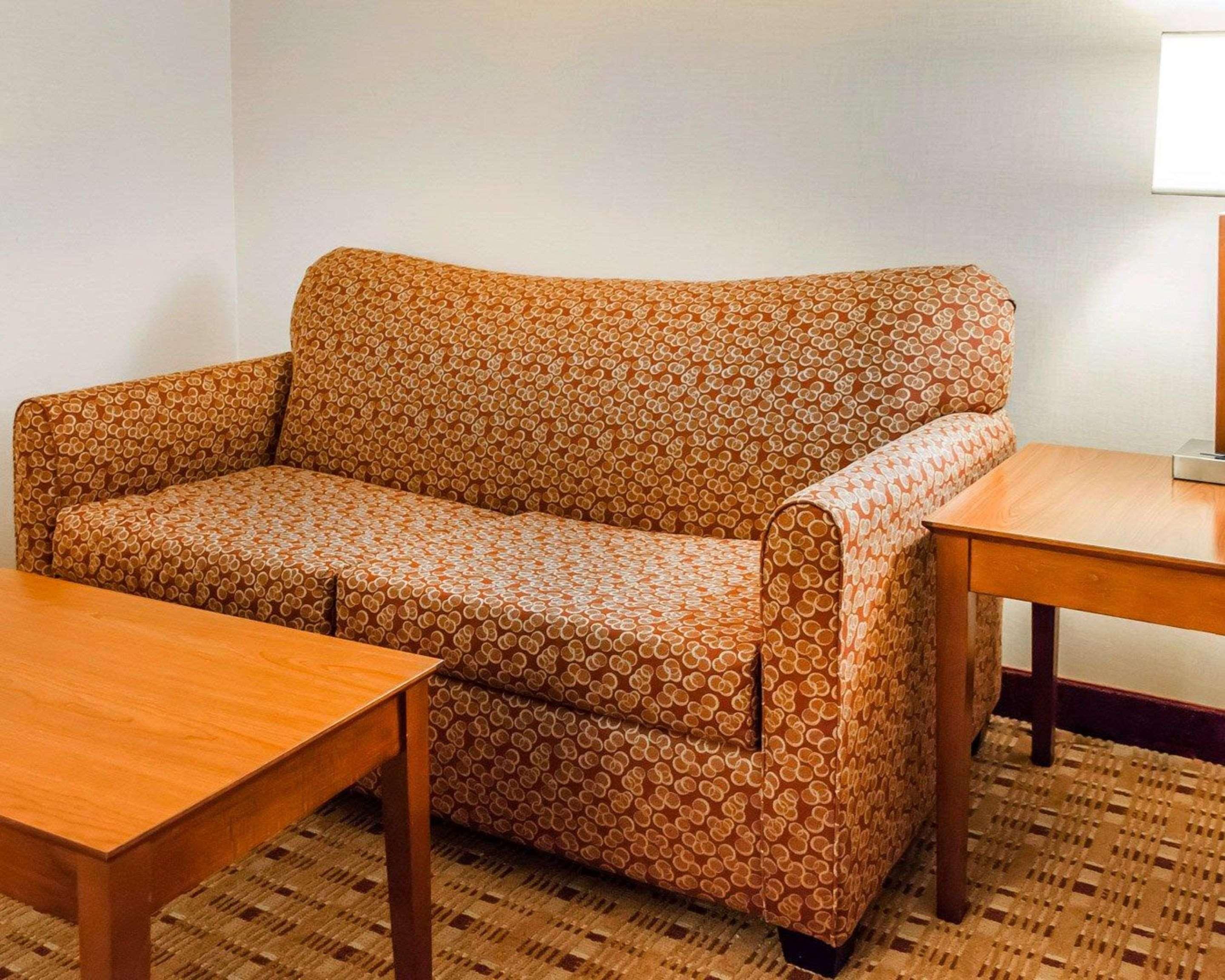 Comfort Inn & Suites Franklin East Экстерьер фото