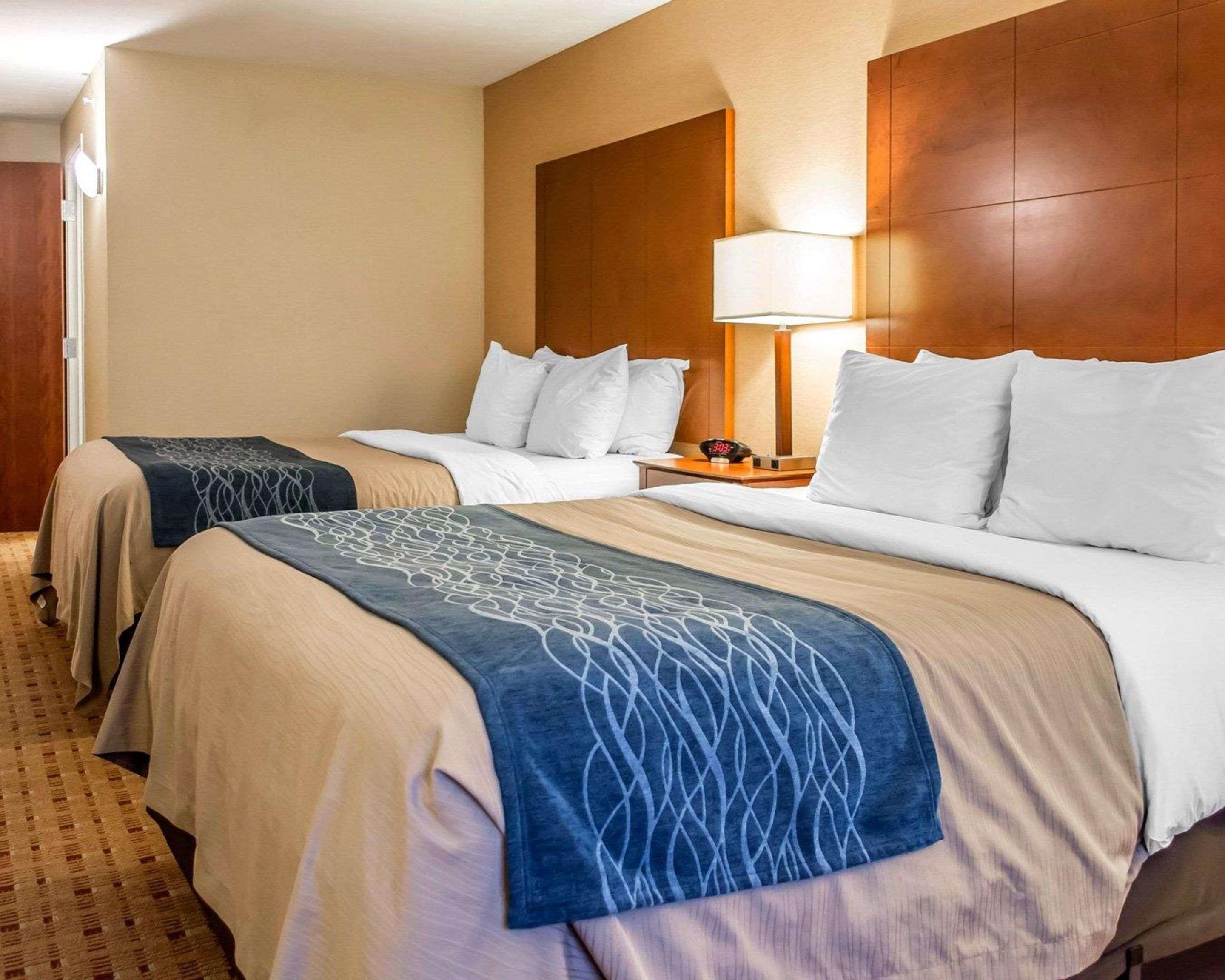 Comfort Inn & Suites Franklin East Экстерьер фото