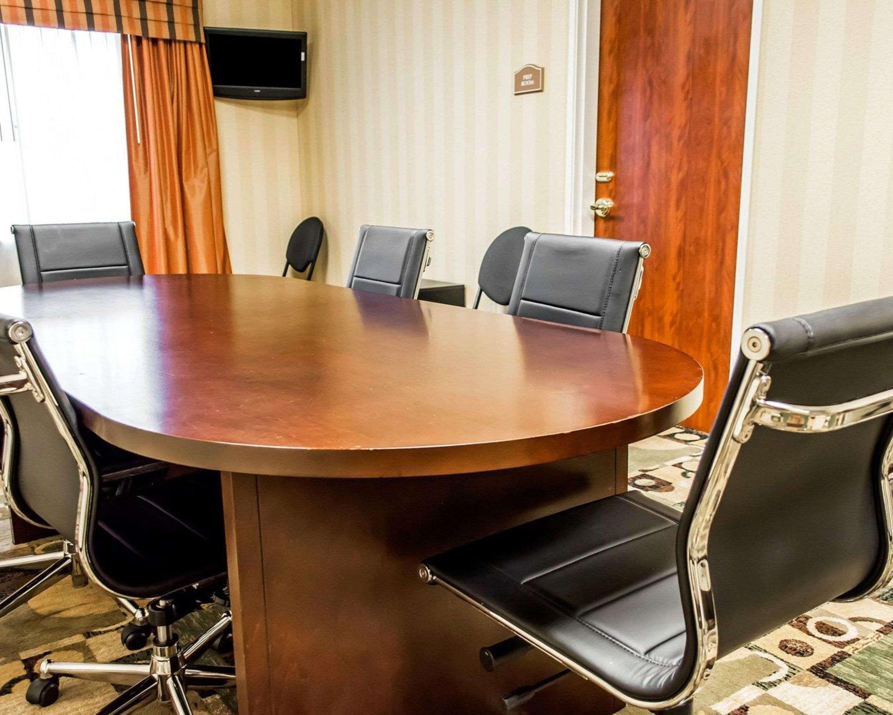 Comfort Inn & Suites Franklin East Экстерьер фото