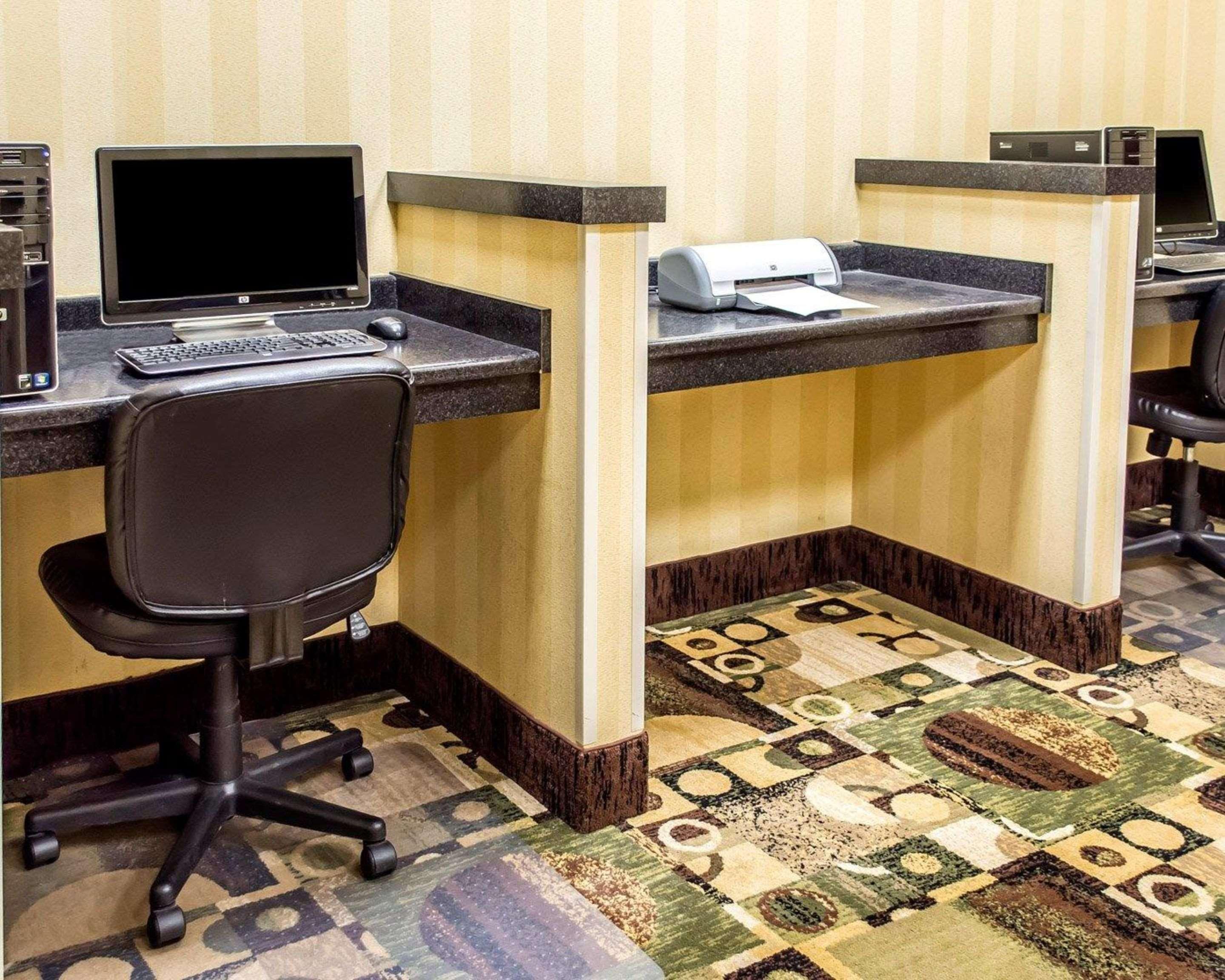 Comfort Inn & Suites Franklin East Экстерьер фото