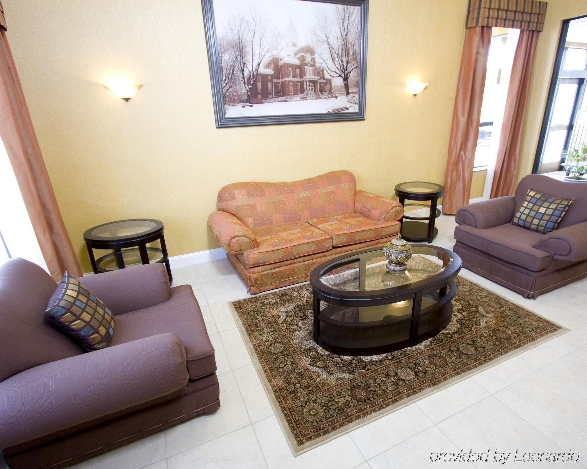 Comfort Inn & Suites Franklin East Экстерьер фото