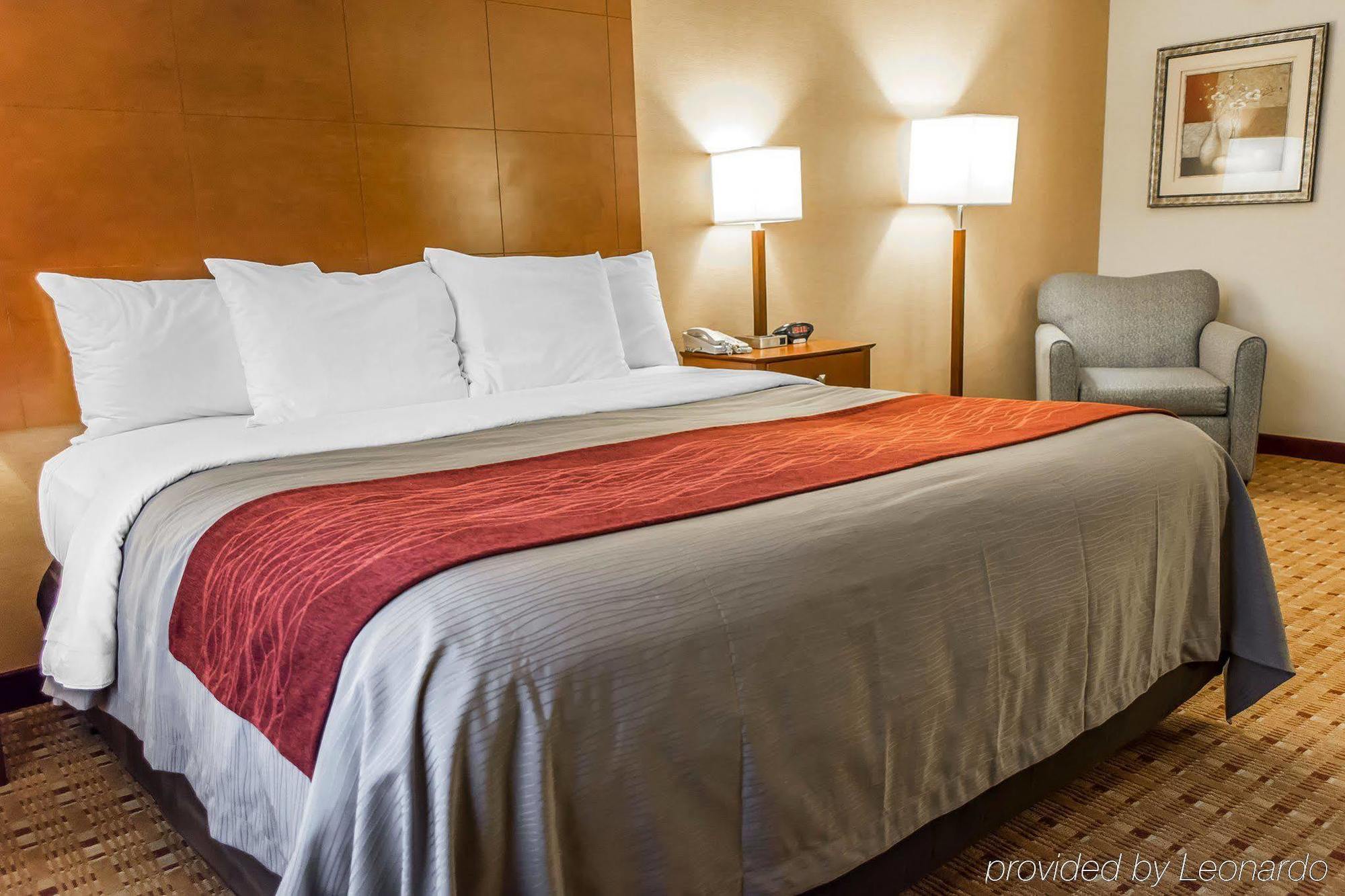 Comfort Inn & Suites Franklin East Экстерьер фото