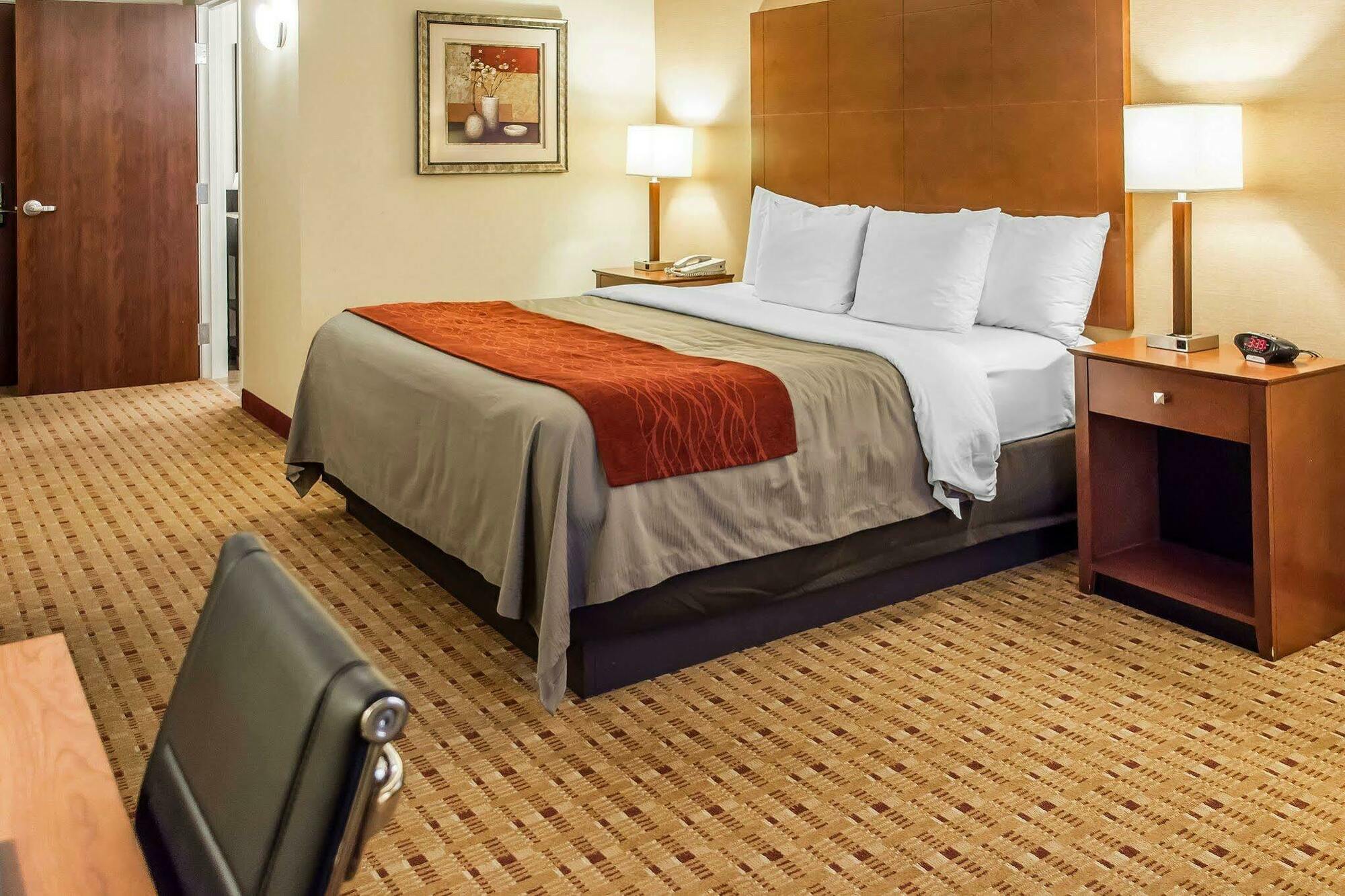 Comfort Inn & Suites Franklin East Экстерьер фото